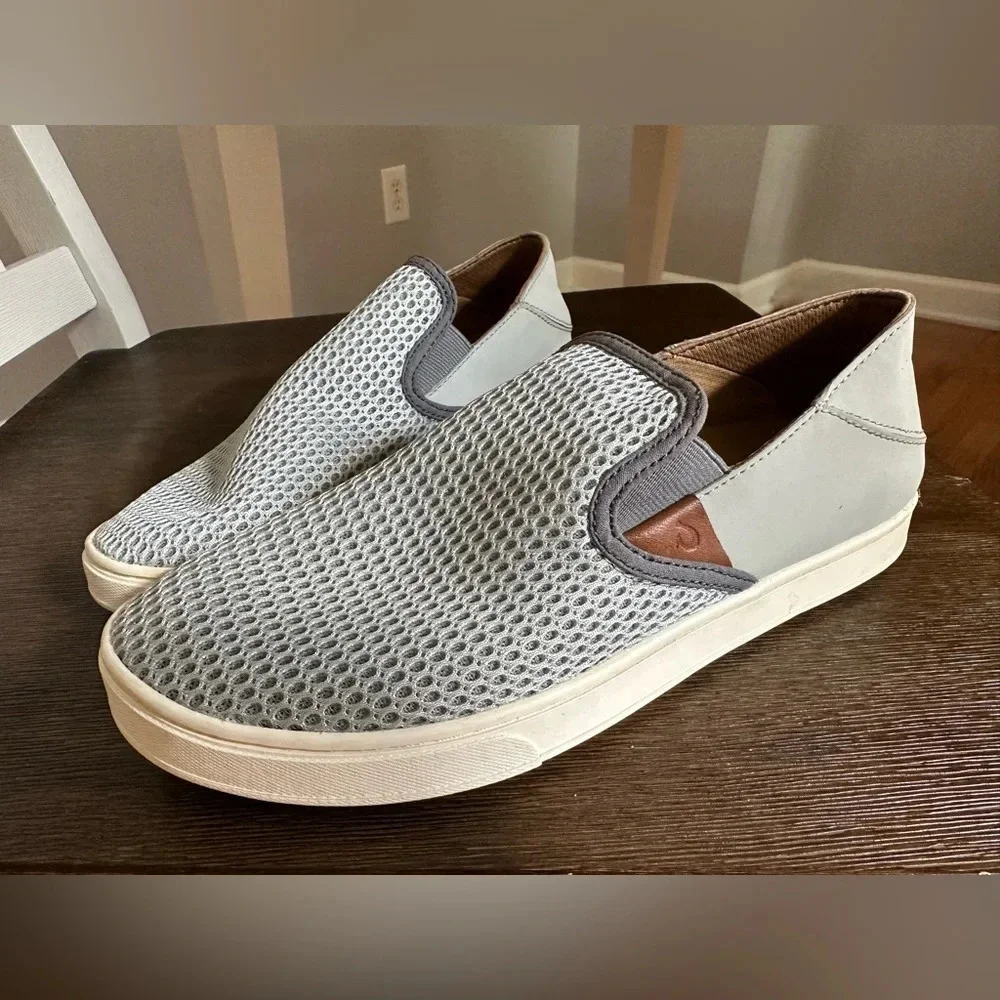 OluKai pehuea loafers